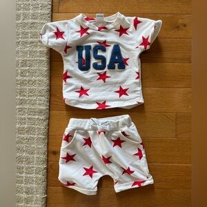 USA Forth of July American Flay Print Baby Outfit size 6-12 New without tags